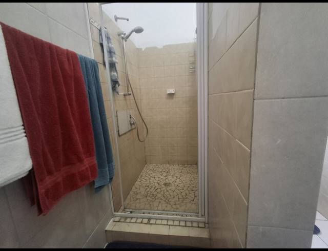 3 BEDROOM HOUSE FOR SALE IN AUSTERVILLE